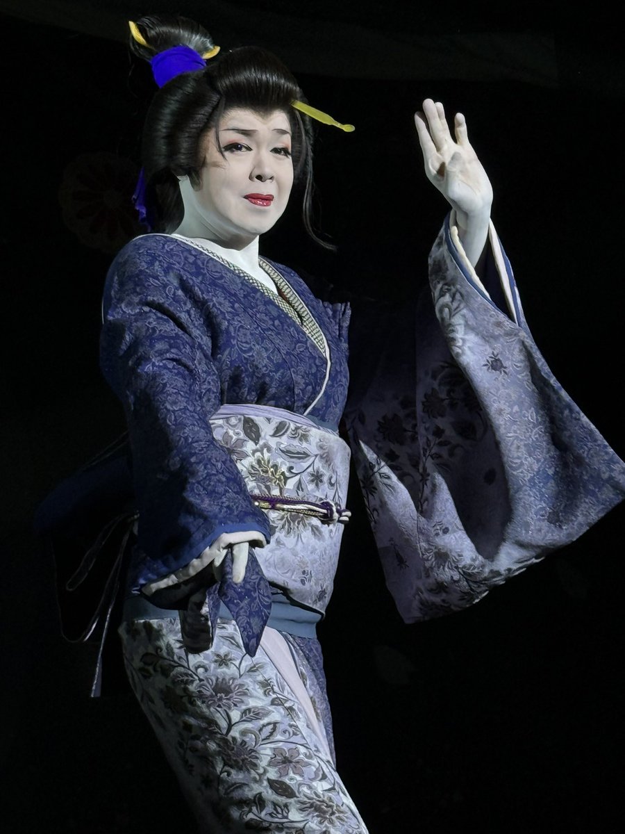 814Y4's tweet photo. 2025.07.011高槻桜花劇場夜
京の三条の乞食でござる
#大衆演劇　#新川劇団　#新川笑也　#新川博也　#新川博之　#昌史　#小峰ゆかり　#㐂樂屋斎右衛門　#早乙女紫愛　#早乙女紫虎　#一見大弥　#高槻桜花劇場　#高槻 https://t.co/JdxGl9B1vZ