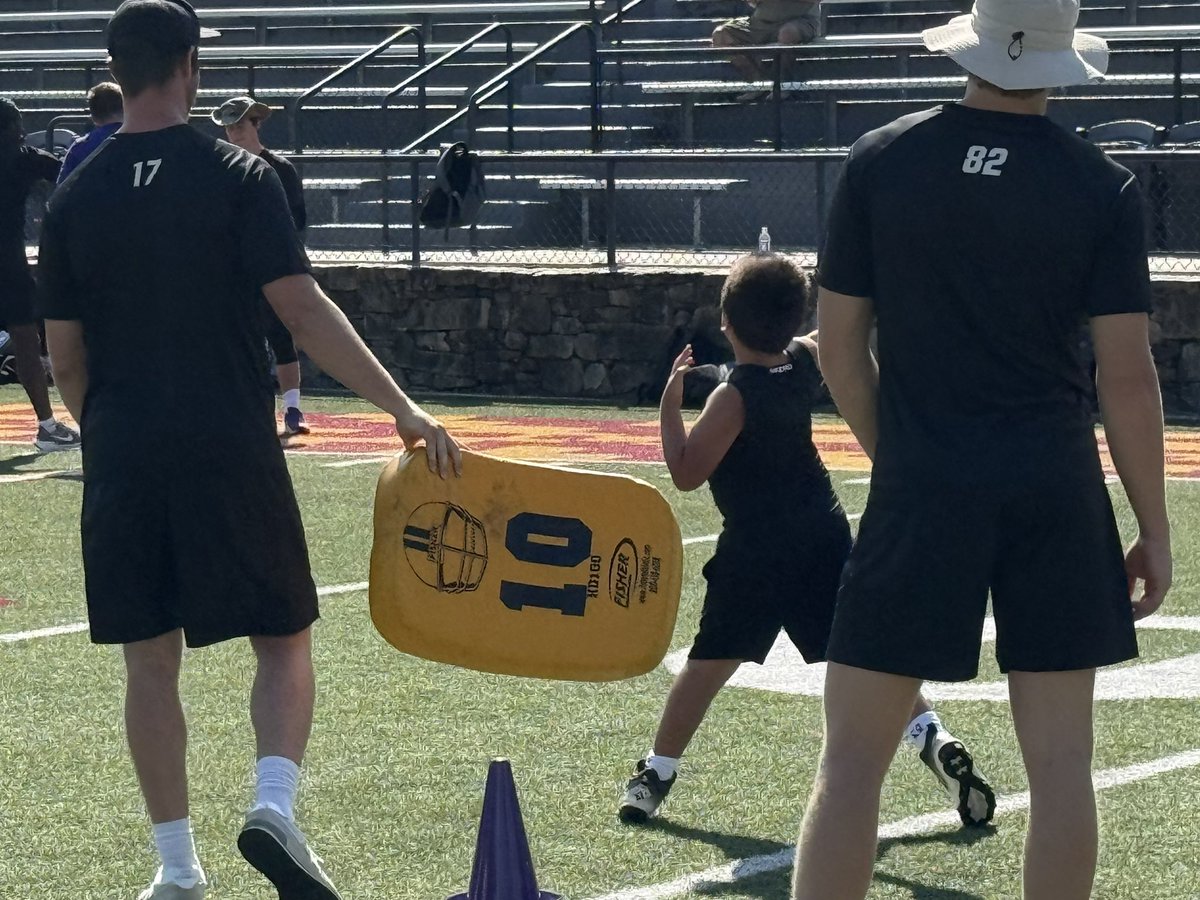 WCUCoachO's tweet image. WCU gang went to Cherokee Youth Football and did our annual Kids Camp. Always well attended. Autograph Session and lunch after with some tubing on the river. Good Job Guys!!