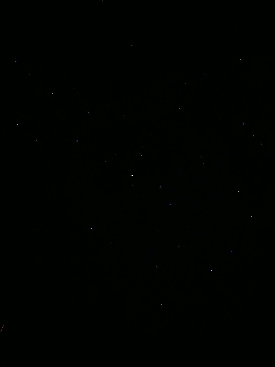 spooledupchick's tweet photo. Beautiful night time pictures we caught out where there's no lights ❤️ #Space #stars #moon #camping #BeachLife https://t.co/rbGa8dihHg