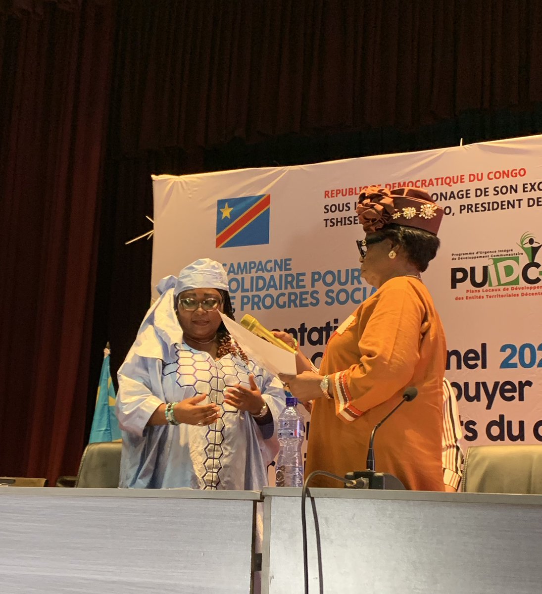 ligablo_co's tweet photo. 🇨🇩 FLASH | PUIDC-PLDC : Il s'est tenu ce samedi 12 juillet à la salle des spectacles du Palais du Peuple, la présentation du plan opérationnel 2024-2028 du FNPSS en vue d'appuyer les 6 engagements du quinquennat du Chef de l'Etat Félix Tshisekedi. https://t.co/oFUyzDPNHQ