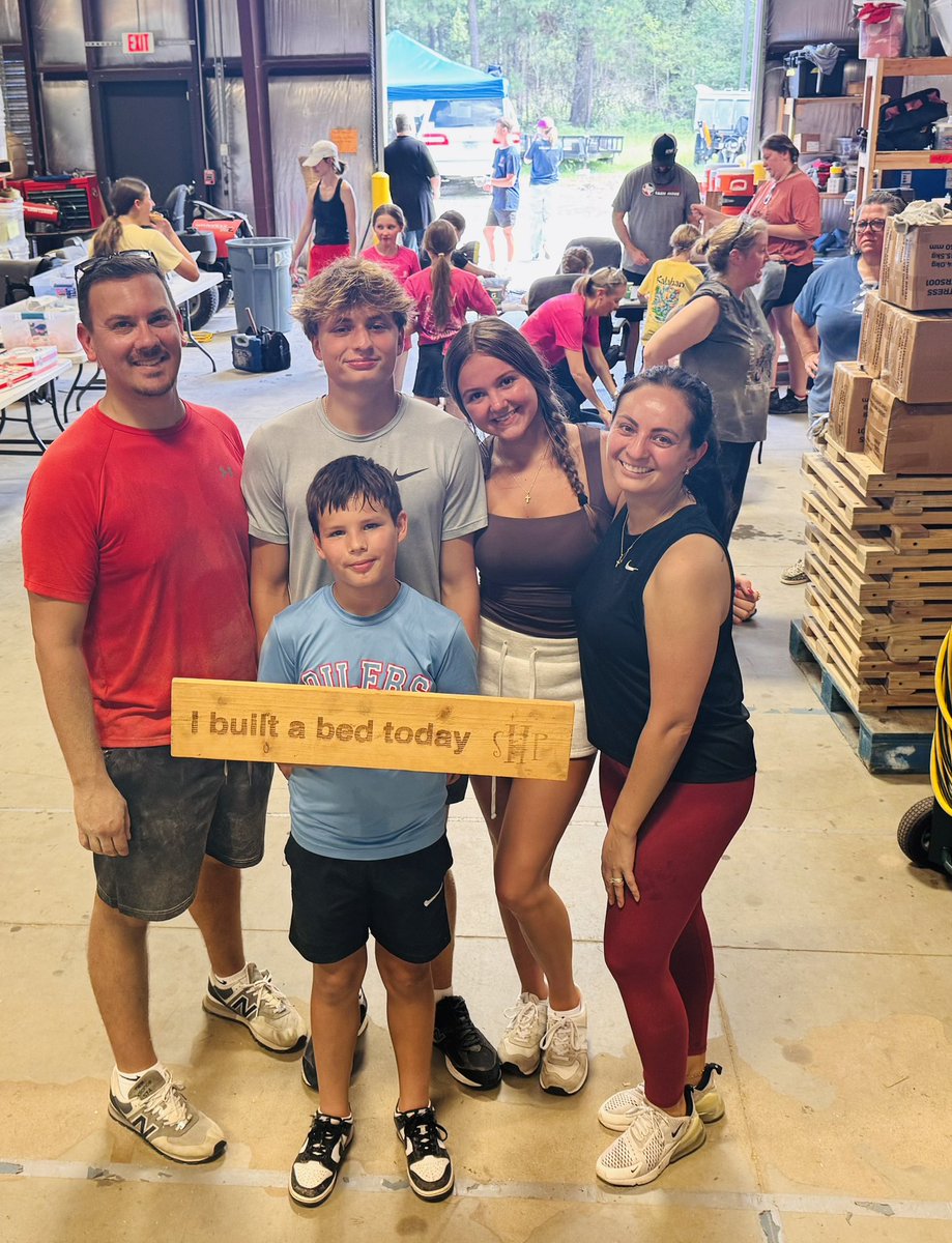 Tiffany Unterfenger (@tunterfenger) on Twitter photo We almost never have free time but when we do we look for ways to give back to our community. We helped build beds for children without beds this morning! Proud of <a href="/Logan_U_/">Logan Unterfenger</a> who even though he has a football camp tonight, took the morning/day to volunteer. โค๏ธ We almost never have free time but when we do we look for ways to give back to our community. We helped build beds for children without beds this morning! Proud of <a href="/Logan_U_/">Logan Unterfenger</a> who even though he has a football camp tonight, took the morning/day to volunteer. โค๏ธ