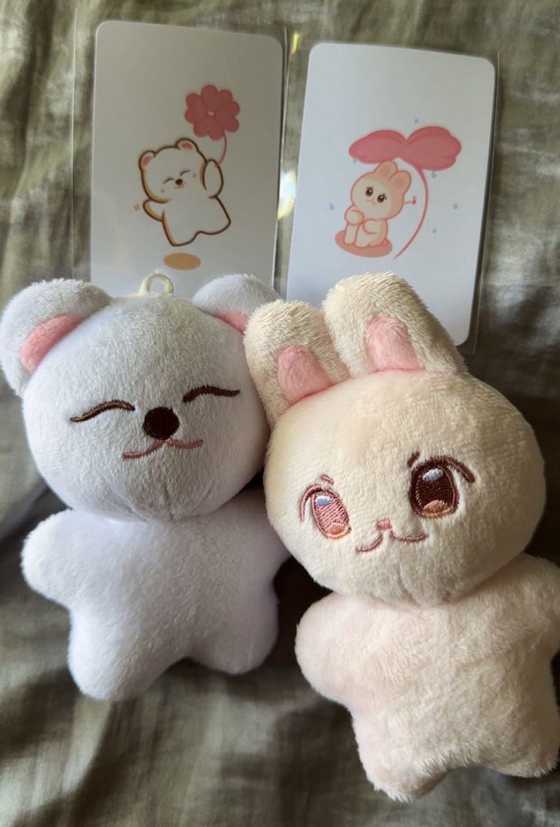 my baechuz are finally here🥹🥹 thank you <a href="/justbibizeu/">저스트비비즈</a> !!