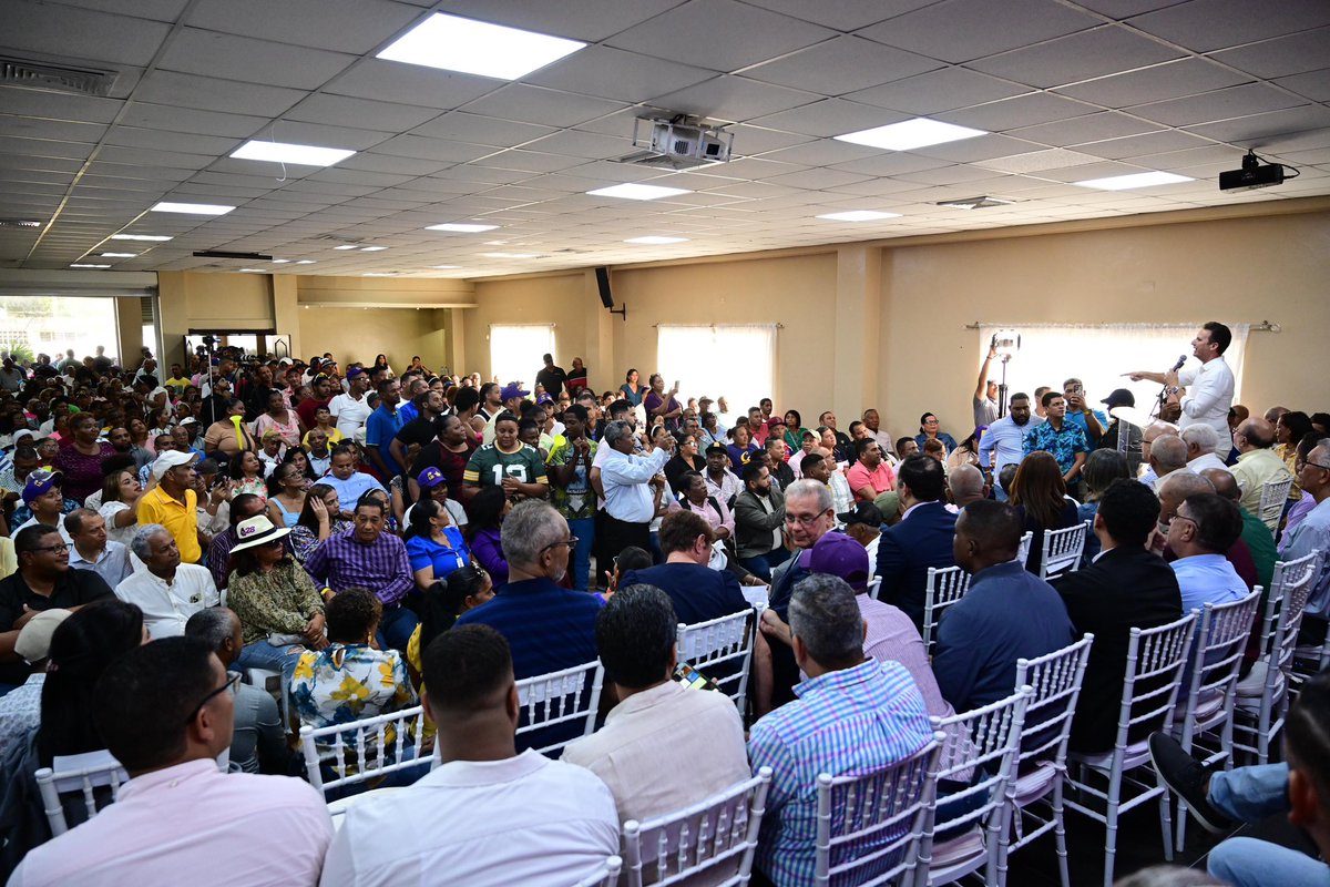 DIGICOMPLD's tweet photo. ⭐️@WalterMusa, miembro del Comité Político, en 
Asamblea General del PLD en Puerto Plata 📍

Sigamos trabajando en favor de la marca que se llama
Partido de la Liberación Dominicana 🟣💛,
para que en el 2028 podamos devolverle a este país 🇩🇴
las condiciones que el pueblo dominicano merece:

🔒 Seguridad
🏥 Salud
🍽️ Comida

Cosas que este Gobierno les ha quitado. ❌

#DaniloMedina
#JohnnyPujols
#PuertoPlataEsPLD
