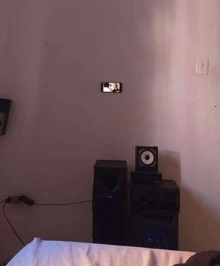 assistindo as gameplays do yukirito aqui no flame (que saudades 😭😭