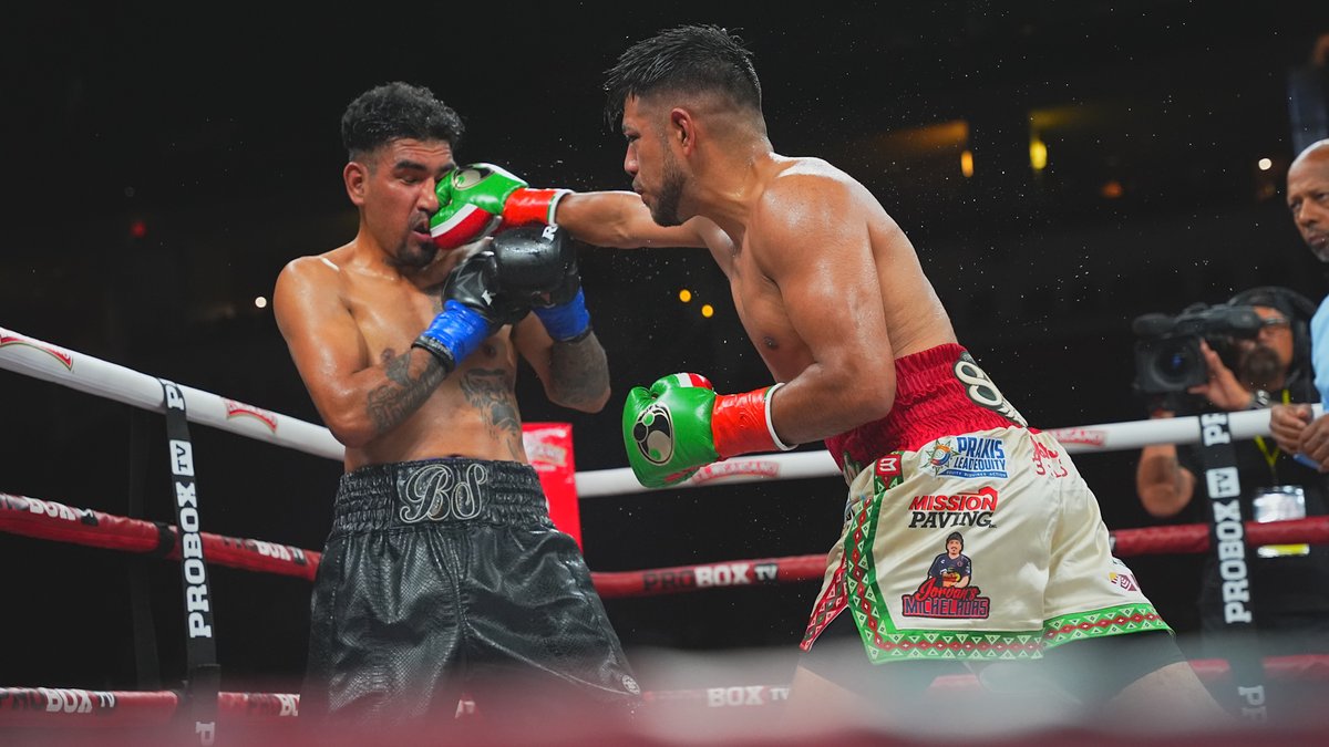 ProBox_TV's tweet image. First fight of the night set the tone! π₯
Karlos Balderas closes the show with a knockout in Round 8 to kick things off in style!
πΊ Live now on the ProBox TV YouTube channel!