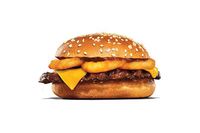 FernandoRabellM's tweet photo. Hola tío @BurgerKingMX oye… pedí una Rodeo Burger con queso a domicilio y me llegó esto. Ni el queso, ni catsup, ni mayonesa. ¿Como ahí qué?
Expectativa / Realidad https://t.co/ofSsDM2RaU