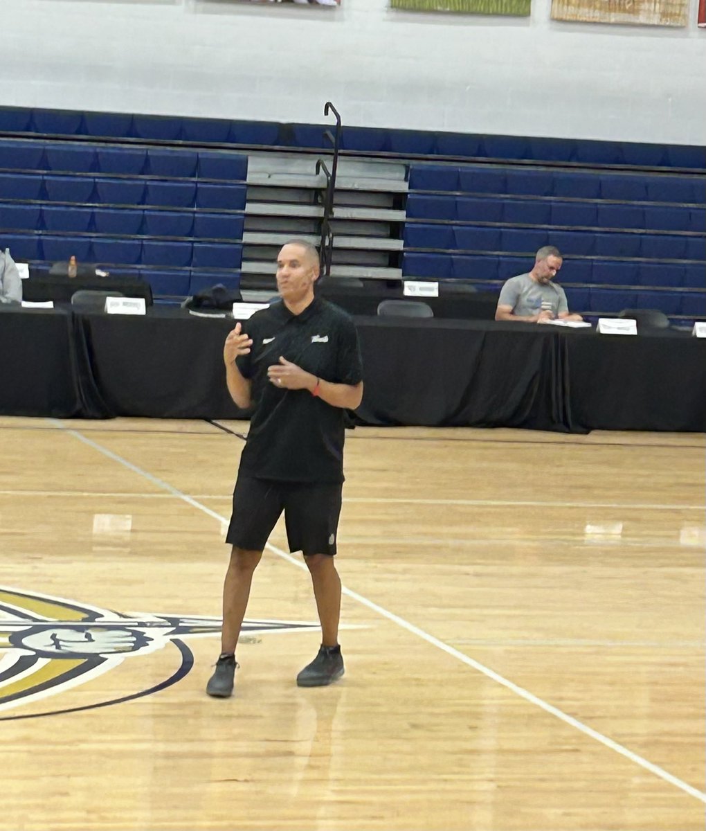 NextPlayBasketball (@nextplayhoops) on Twitter photo Jama Mahlalela from the Toronto Raptors with one of the best clinic presentations Iāve ever seen <a href="/Coaching_U/">Coaching U</a> Jama Mahlalela from the Toronto Raptors with one of the best clinic presentations Iāve ever seen <a href="/Coaching_U/">Coaching U</a>