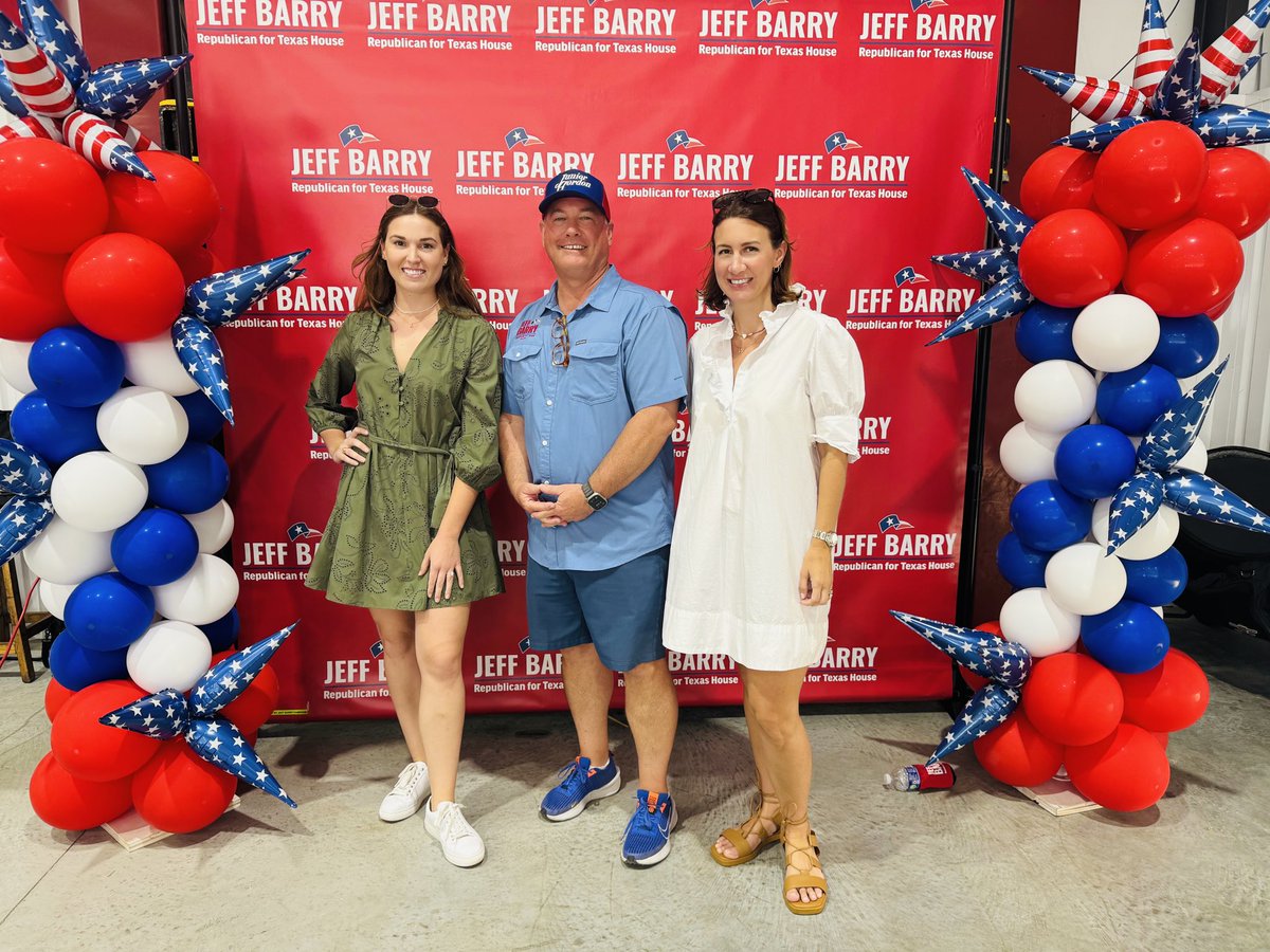 WhitmireMunoz's tweet image. We had a great time at @JeffBarryforTX’s Jammin’ Jambalaya this afternoon!