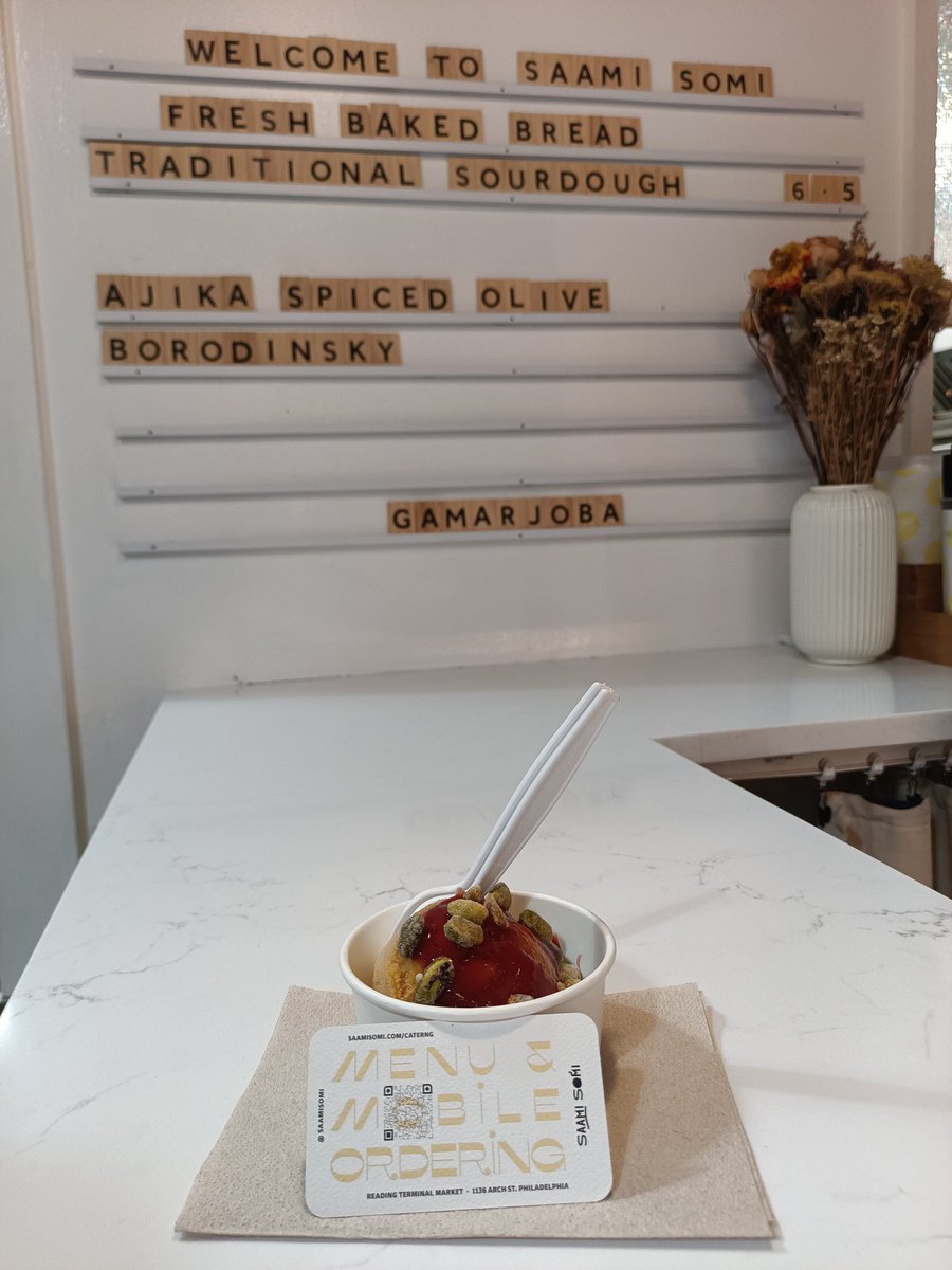 Joseph_Paul_V's tweet image. Great sorbet from a #Georgian restaurant Saami Somi in @RdgTerminalMkt Philadelphia.
Peach marigold with strawberry sauce and candied pistachios.
Always a pleasant surprise to see restaurants from the #caucus region.