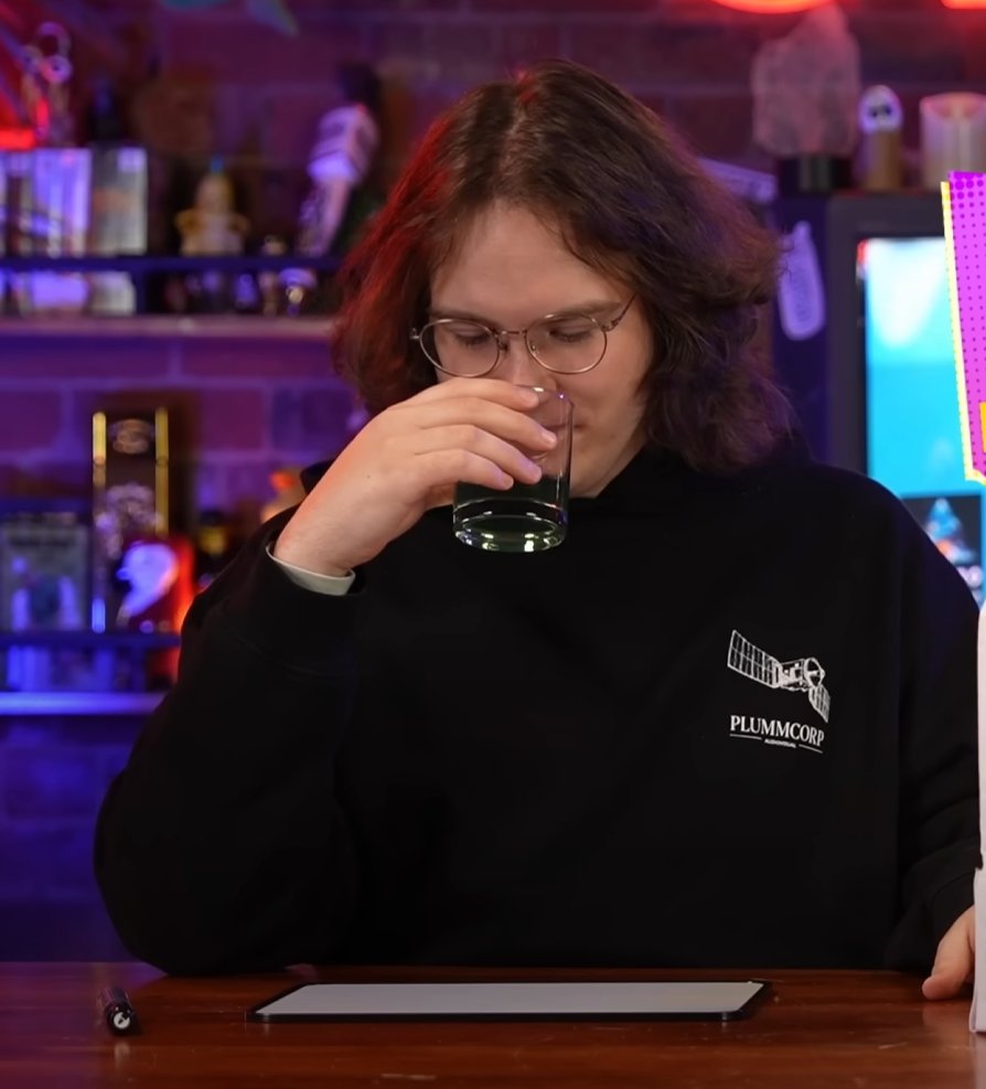 nbduckman's tweet image. Ain't no way Max wore the Plummcorp hoodie for the entirety of the latest Cold Ones video
Bro has promoted Joji this year more than Joji himself