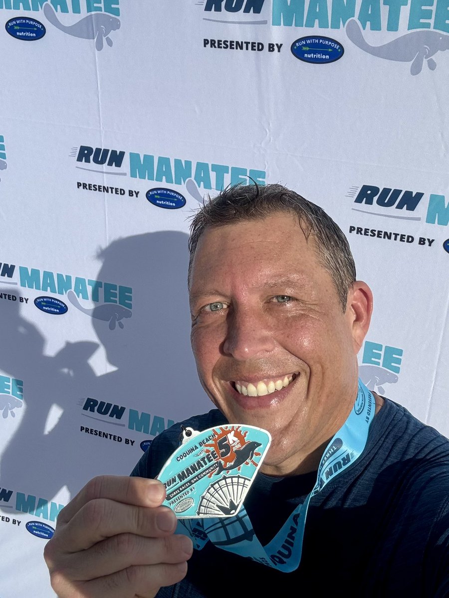GWKruse's tweet image. Second #RUNMANATEE 5k in the books! A lot of heat and a lot of sand running on the beach this evening at Coquina! ๐๏ธ
Great turn out for yet another sold out race. The @ManateeGov Sports & Leisure team is doing an amazing job with this series. ๐โโ๏ธ๐จ
See you November 22 at Ryeโฆ