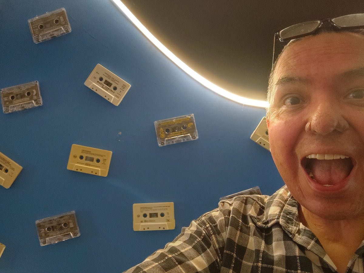 ComictlanTV's tweet image. Se lograron hacer alianzas importantes, el mejor evento al qué he asistido.