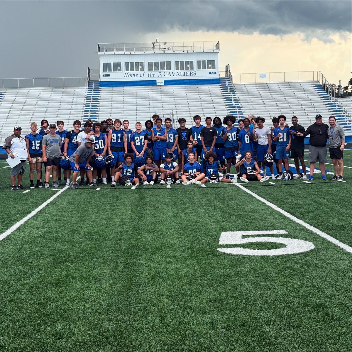 Chillicothe_FB's tweet image. Let’s G🅾️🅾️🅾️🅾️

2025 Chillicothe Air Raid Tourney Champions 🏆

Extremely proud of how this team responded to adversity and the EFFORT they gave in the HEAT 🥵 Great showing for the first time putting it together! Let’s keep climbing 🧗 Let’s keep moving the bar!!!

#rideordie