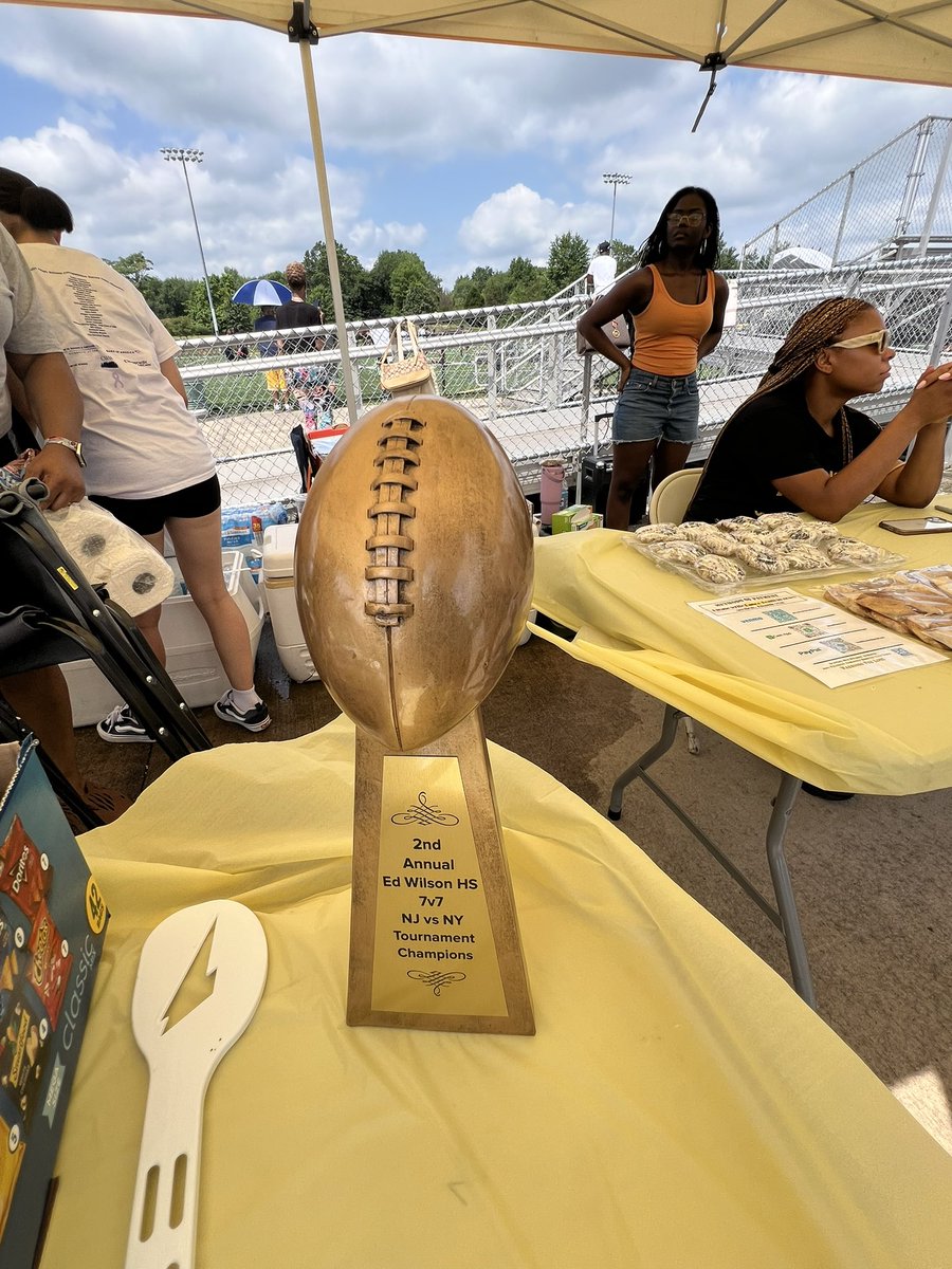 YesGee0511's tweet image. Today was a great day at the 2nd annual Ed Wilson Classic 7 v 7 NY vs NJ tournament!!!! Thank you to all who came out to support us and also all the volunteers!!! You are all truly appreciated! Franklin High and Piscataway High faced off in the championship game and Piscataway…
