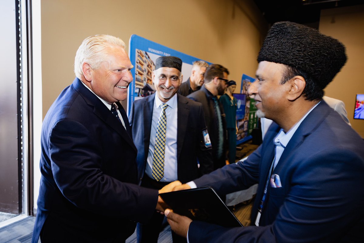 fordnation's tweet image. It was an honour to attend the 47th Jalsa Salana hosted by the Ahmadiyya Muslim Jama'at Canada. This annual gathering highlights the values of peace and service and celebrates the incredible contributions of the Ahmadiyya Muslim community to our province.