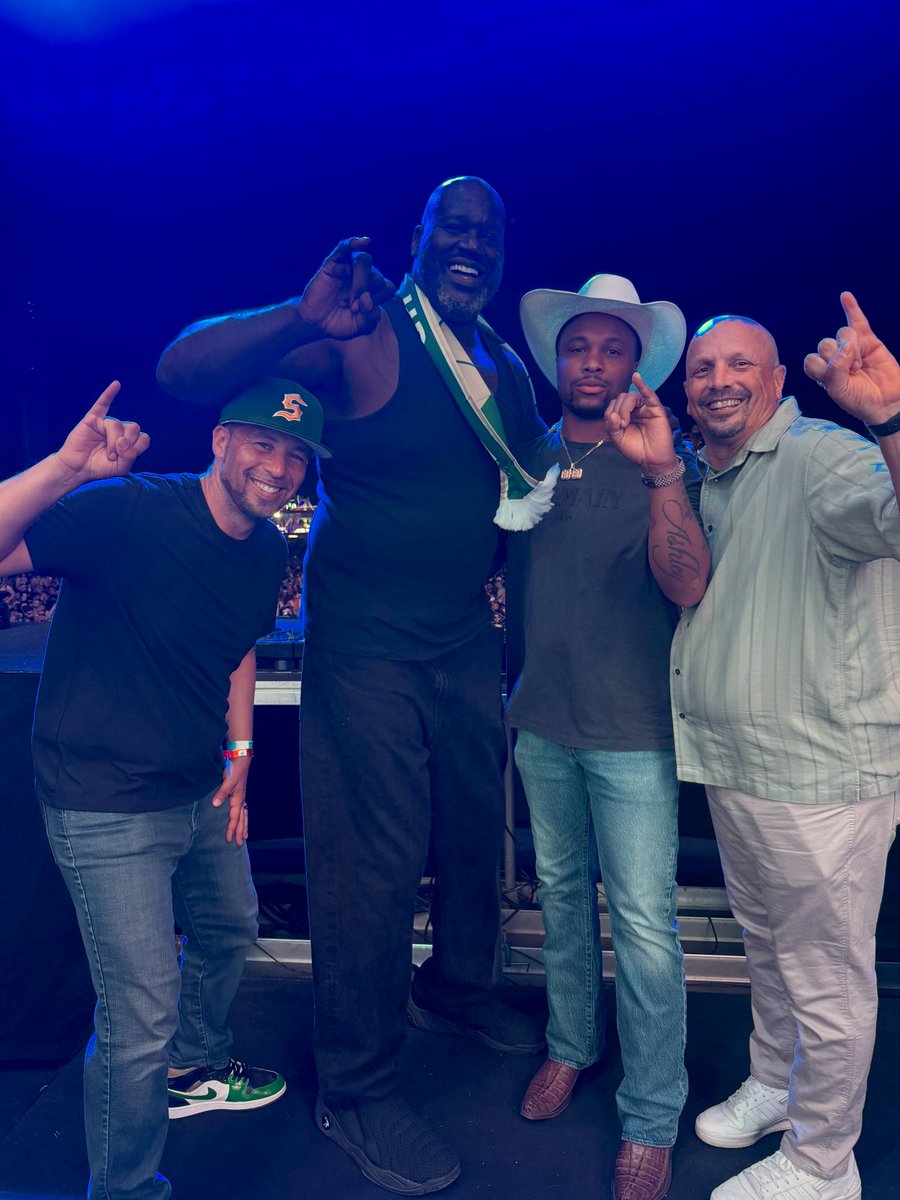 Coach Marion (@brennanmarion4) on Twitter photo S/o to <a href="/mikebibbycom/">Mike Bibby</a>! Itโs because of <a href="/DrLukeWood/">Dr. Luke Wood</a> & <a href="/OrrMarkC/">Mark Orr</a> vision giving real guys a shot to lead. That these big things are happening in Sacramento! #ShaqState #GoGoShaqramento #BibbyBall S/o to <a href="/mikebibbycom/">Mike Bibby</a>! Itโs because of <a href="/DrLukeWood/">Dr. Luke Wood</a> & <a href="/OrrMarkC/">Mark Orr</a> vision giving real guys a shot to lead. That these big things are happening in Sacramento! #ShaqState #GoGoShaqramento #BibbyBall