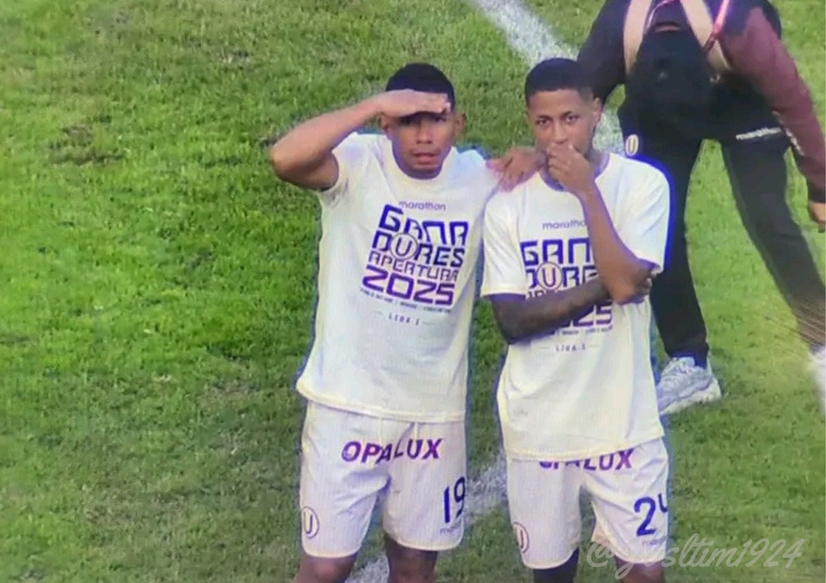 Todos los cremas somos:

Edison Flores y Andy Polo.