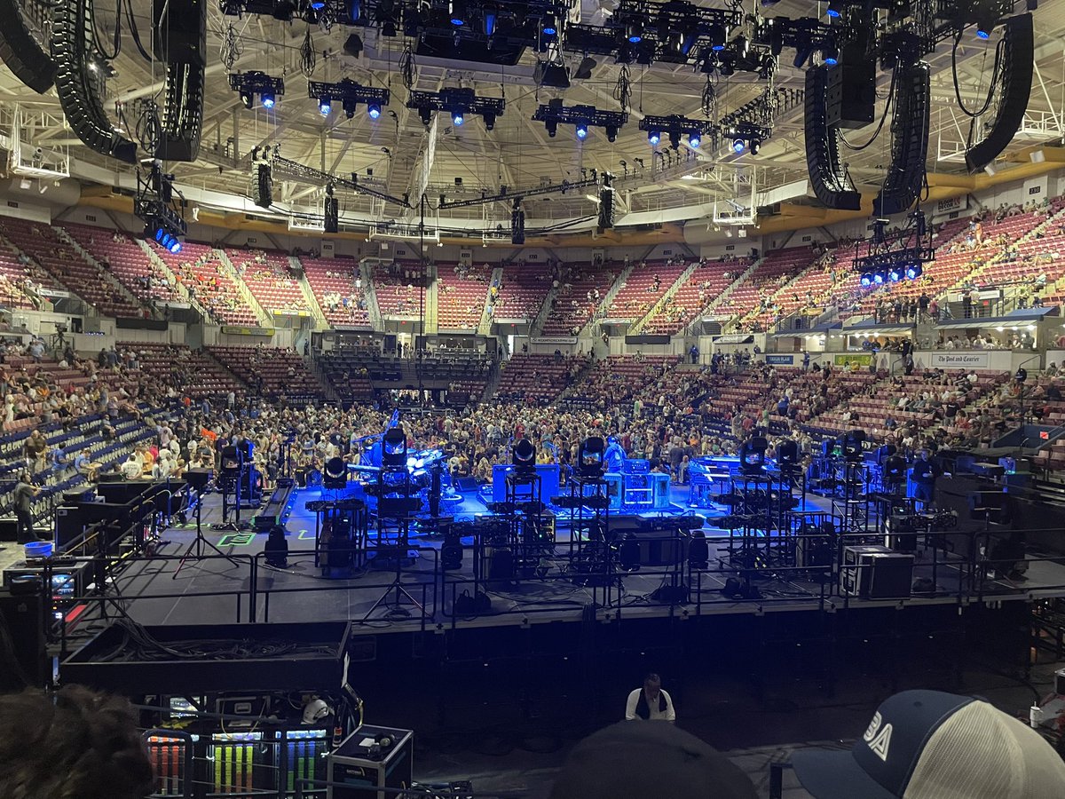 Tapehead tweet media