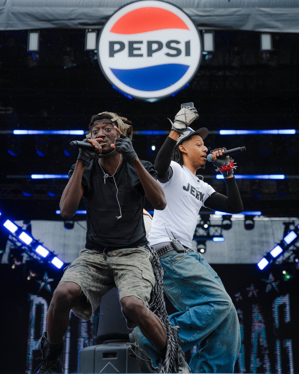 Punching Bag show at Pepsi Stage was lit!

📸 <a href="/piotrasvx/">piotras</a>