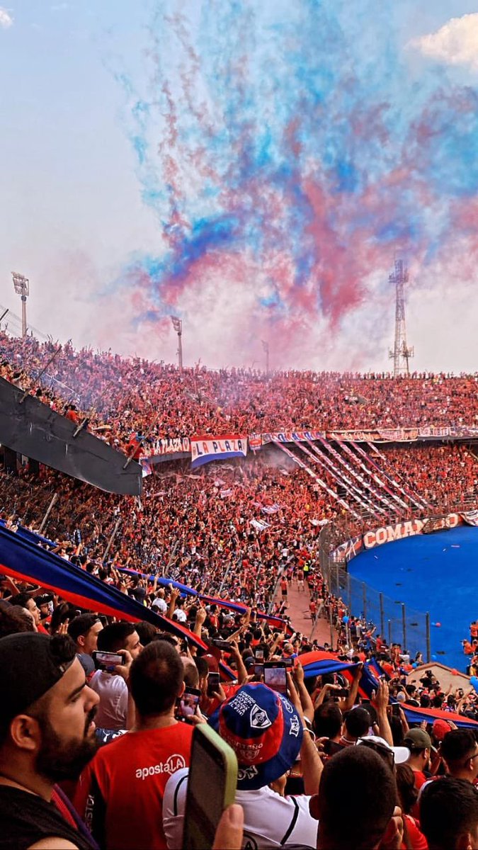 GANAMOS CARAJOOO!!!!! 
Vamos #Cerro tu papá 💪
Aguante #Cerro y toda su gente 🫶🏽