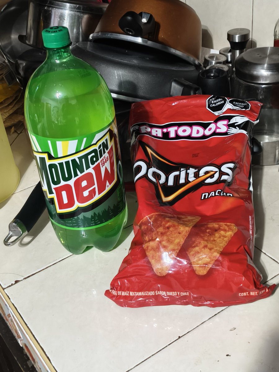 Skell_374's tweet image. What a good time to be alive.