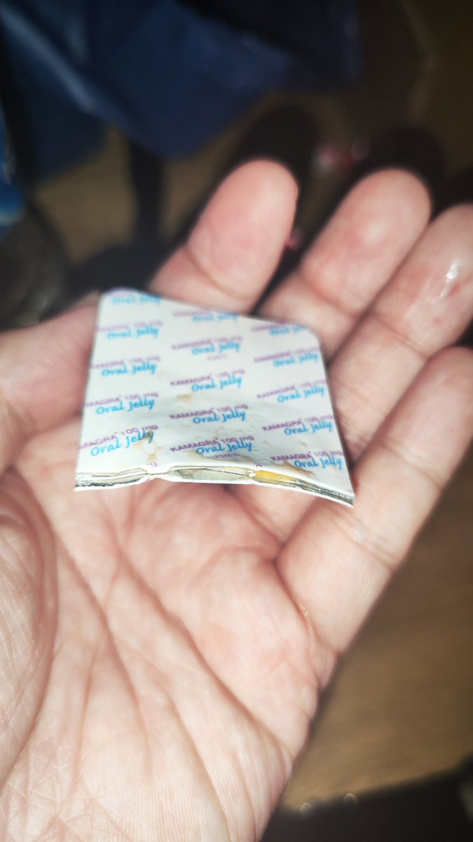 r3的泡沫趴真的太好玩啦！​我宣布r3是我心目中亚洲最好玩的通讯录浴室了，周六晚上看到了一个好粗好大的欧美人，看他日遍全场中华美0，国人肌肉男，美0还是蛮多的，今天的活动嘉宾泰仔比昨天的多了一两个好看的。今天又🐍两次，多亏果冻助力哈哈。