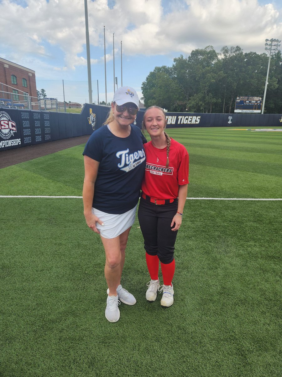 Addyson James (@addysonjames26) on Twitter photo Thank you <a href="/JanaeShirley/">Janae Shirley</a> for having me out yesterday! I'm glad I got the opportunity to meet and talk to y'all! <a href="/ETBU_Softball/">ETBU Softball</a> <a href="/ETBU/">East Texas Baptist University</a> #ValoGals Thank you <a href="/JanaeShirley/">Janae Shirley</a> for having me out yesterday! I'm glad I got the opportunity to meet and talk to y'all! <a href="/ETBU_Softball/">ETBU Softball</a> <a href="/ETBU/">East Texas Baptist University</a> #ValoGals