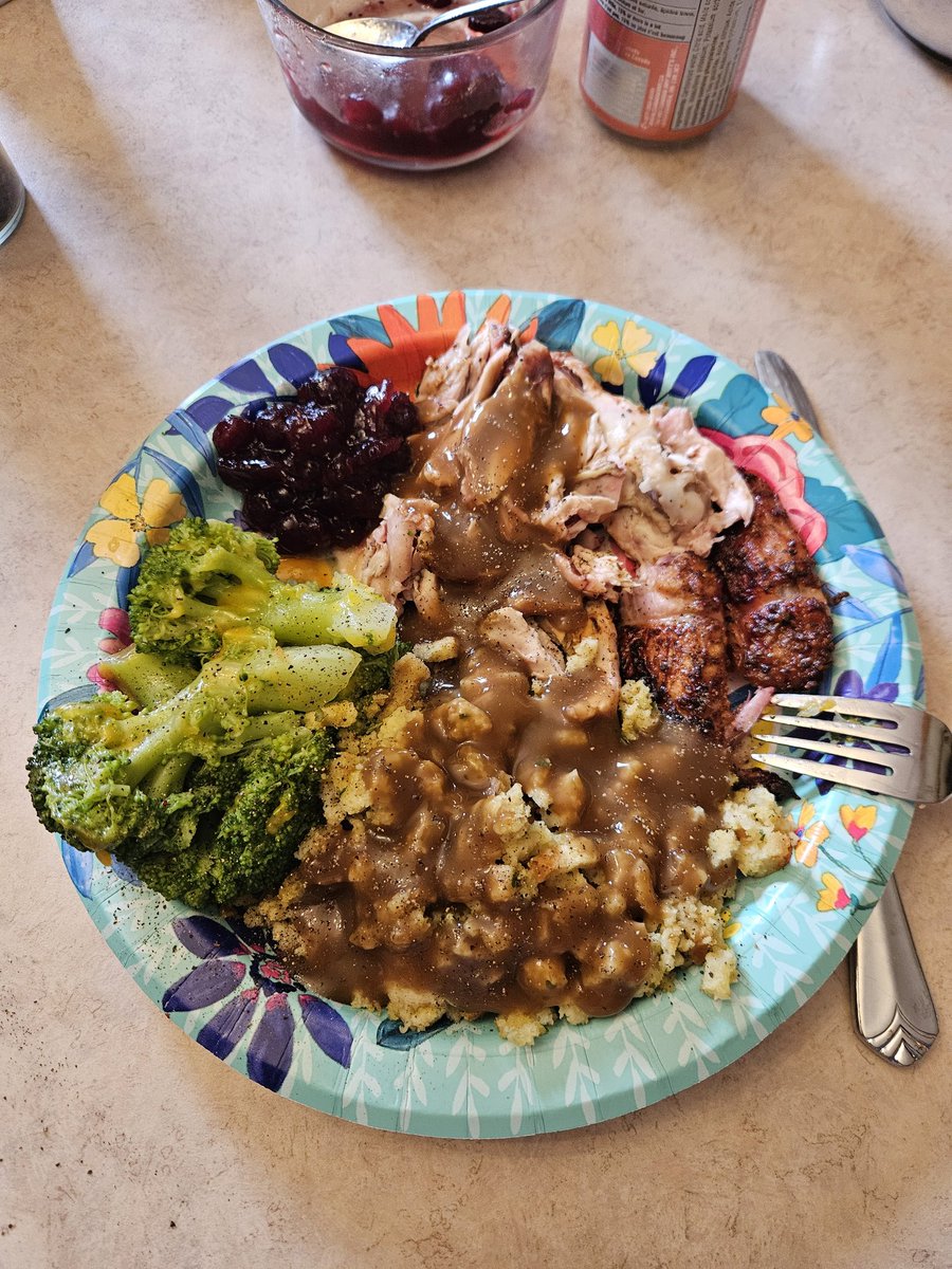 Did us up a tasty little chicken tonight for dinner 🍽 😋