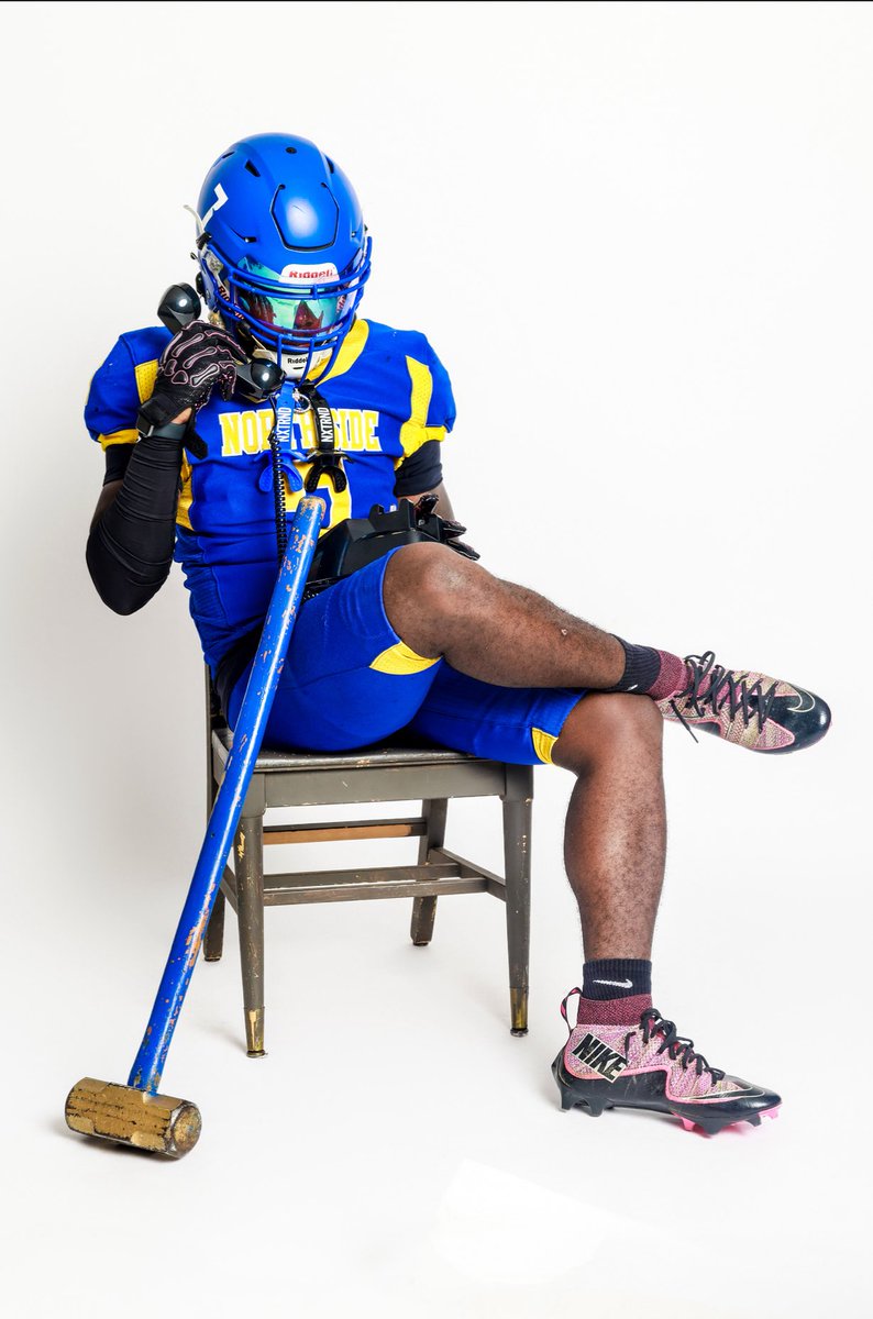 kjStayHumble's tweet photo. Some pics from media day🔥#headhunter https://t.co/qS6cbRuLOp