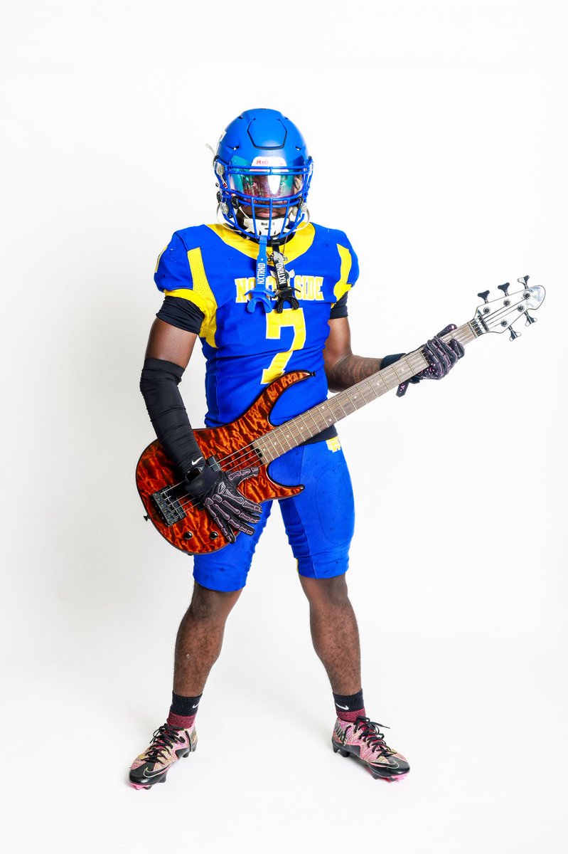 Some pics from media day🔥#headhunter