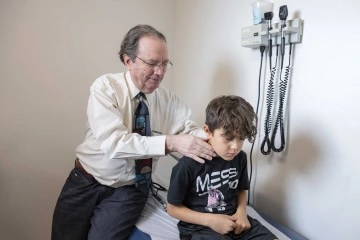 Scientists on a quest to prevent #asthma by boosting #immune #system: University of Arizona Health Sciences researchers are testing #Broncho-Vaxom® in children to see if it can stop asthma before symptoms ever appear. healthsciences.arizona.edu/news/stories/s…