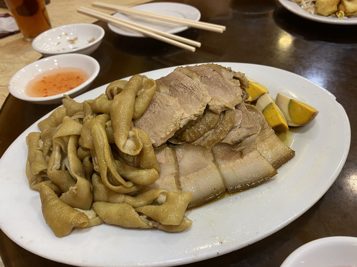 ある日の香港。夜は先週台南でマンゴーを食べたお仲間と再会！美味しい潮州料理をじっくり味わう！