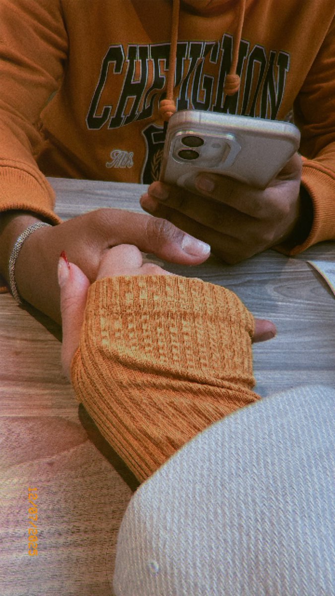 MarietaArias's tweet photo. July 12 🖤 https://t.co/l5XJSmLCVS