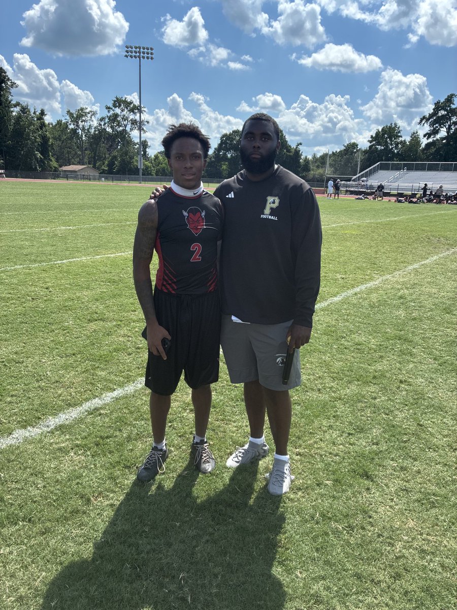 Taquan Ellerbe Jr (@tjayfrmda910) on Twitter photo after a great 7v7camp & conversation with <a href="/CoachJRiley_/">Jayden Riley</a> i am very blessed to receive my first offer from UNCP <a href="/CoachTRay_/">Coach Tim Ray</a> <a href="/CoachMoore_9/">IX</a> <a href="/JustinBoone1983/">Coach Boone</a> <a href="/CoachHallUNCP/">Mark Hall</a> <a href="/UNCP_Sports/">UNCP Braves l #BraveNation</a> #GOBRAVES🫡 #AGTG✝️ after a great 7v7camp & conversation with <a href="/CoachJRiley_/">Jayden Riley</a> i am very blessed to receive my first offer from UNCP <a href="/CoachTRay_/">Coach Tim Ray</a> <a href="/CoachMoore_9/">IX</a> <a href="/JustinBoone1983/">Coach Boone</a> <a href="/CoachHallUNCP/">Mark Hall</a> <a href="/UNCP_Sports/">UNCP Braves l #BraveNation</a> #GOBRAVES🫡 #AGTG✝️