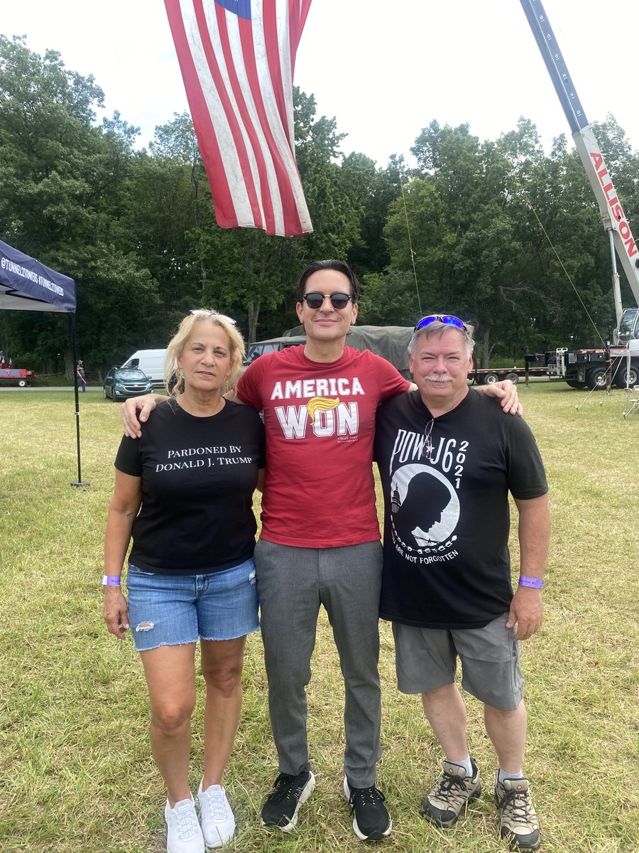 Lynnwood Nester tweet media