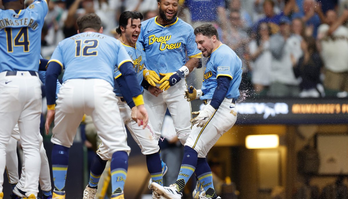 OptaSTATS (@optastats) on Twitter photo The <a href="/Brewers/">Milwaukee Brewers</a>' Caleb Durbin in his first MLB season:
5/28: walkoff sac fly vs. Red Sox
6/7: walkoff HR vs. Padres
Today: walkoff single vs. Nationals
He's the first player with 3 walkoff RBI before the All-Star break in his first season in the majors since Gomer Hodge in 1971. The <a href="/Brewers/">Milwaukee Brewers</a>' Caleb Durbin in his first MLB season:
5/28: walkoff sac fly vs. Red Sox
6/7: walkoff HR vs. Padres
Today: walkoff single vs. Nationals
He's the first player with 3 walkoff RBI before the All-Star break in his first season in the majors since Gomer Hodge in 1971.