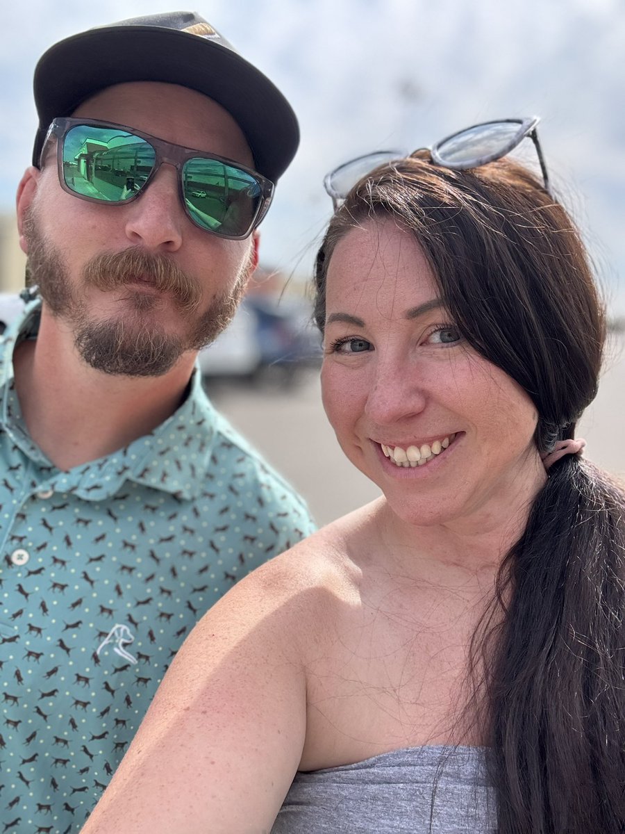 6 years of making her life more amaziny every day. Love you hunny.