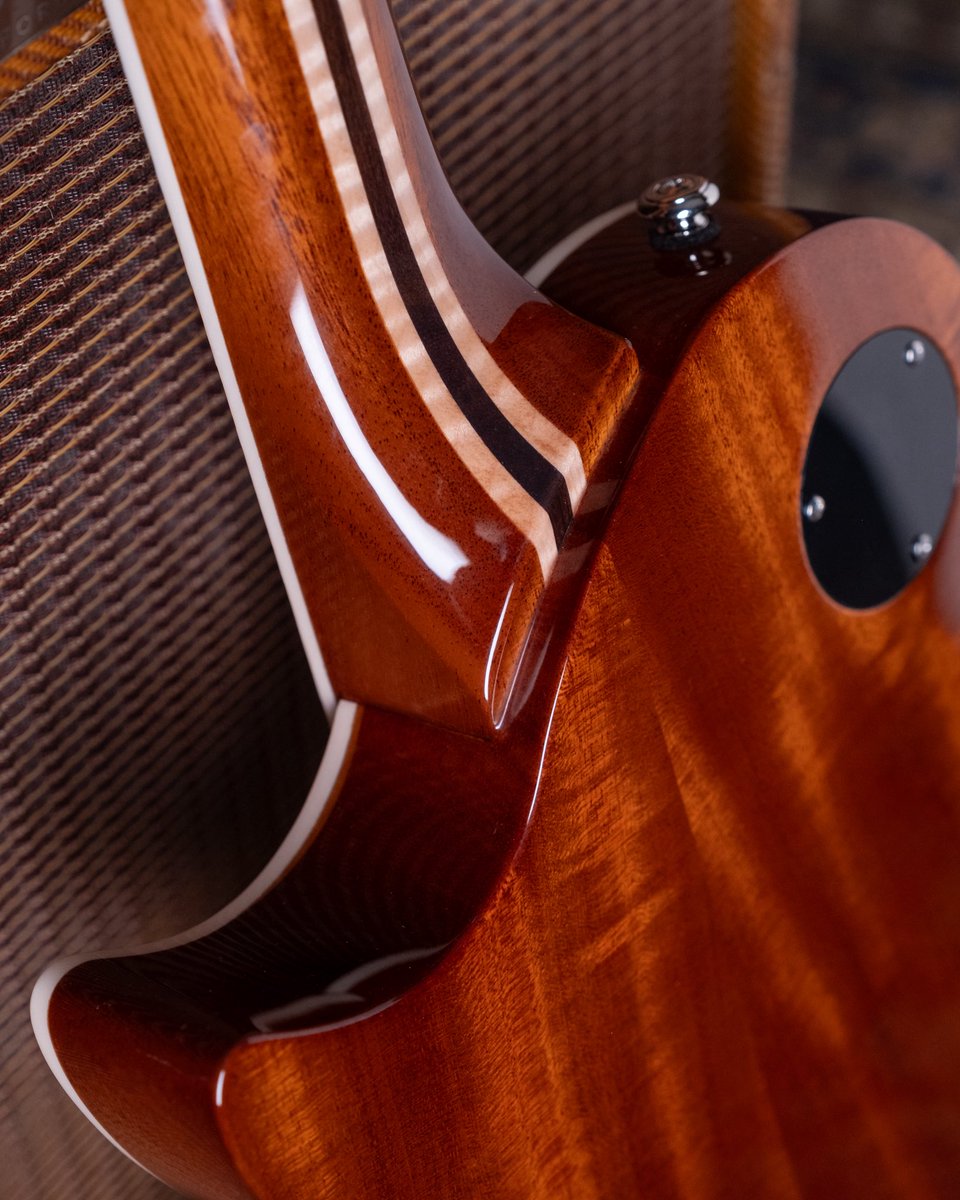 PrestigeGuitars's tweet image. We have this stunning Master Built Elite Semi-Hollow available in our custom shop. Quilted Maple top with Forest Green Burst finish. Any takers?