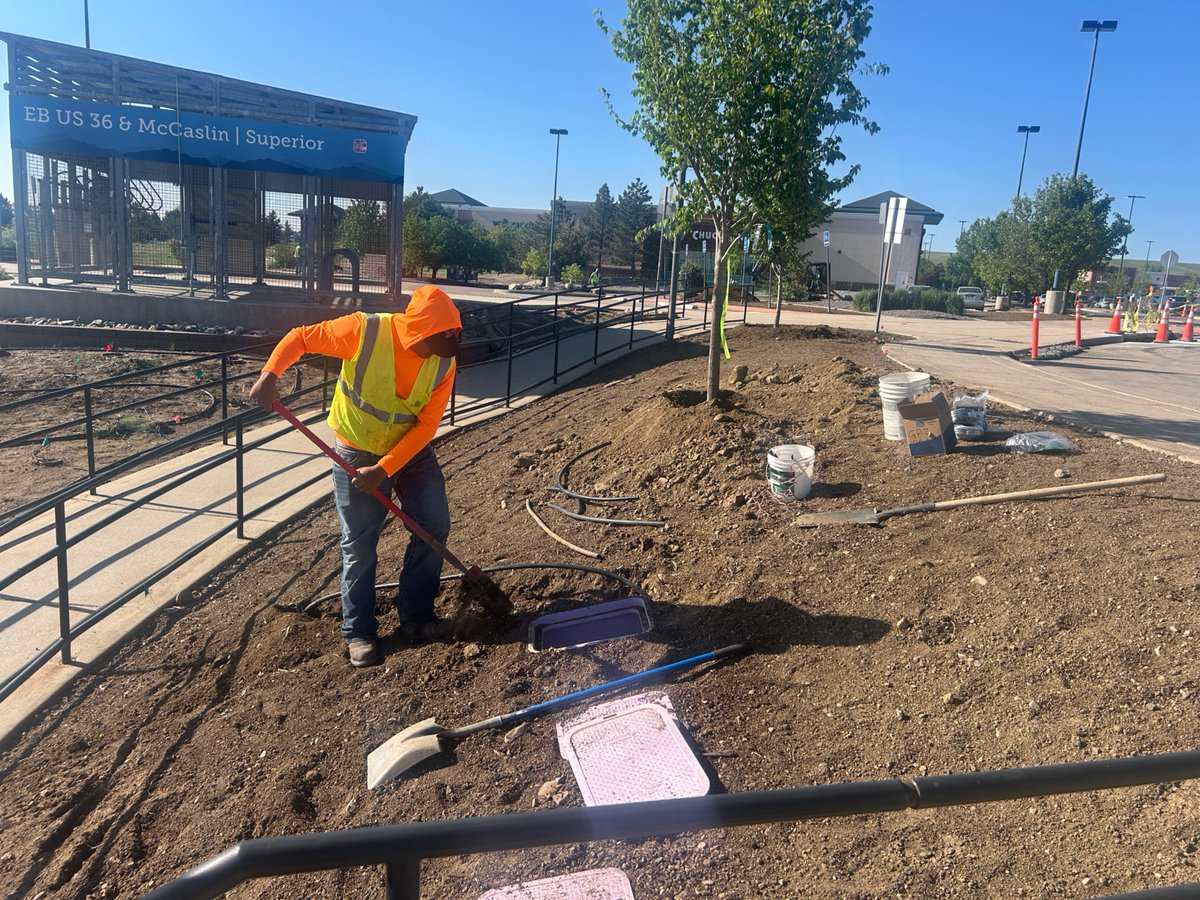 RideRTD's tweet image. More than three years after the Marshall Fire, RTD’s US 36•McCaslin Park-n-Ride is back with new irrigation and fire-wise landscaping to improved shade and pedestrian comfort. The site has been reconstructed with a focus on resilience and climate-conscious design.
#RideRTD