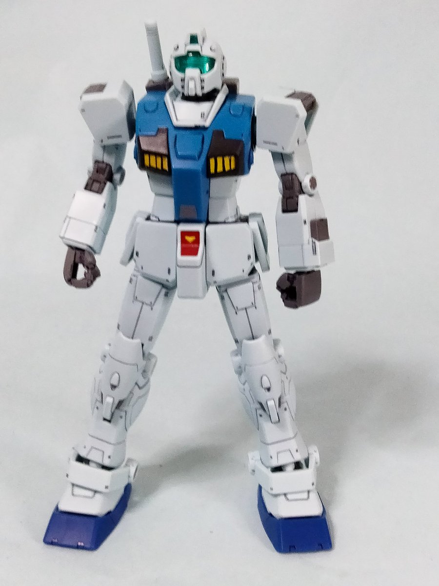 agira2014's tweet image. #あおーいプラモ上げまへんか
連邦の青い機体って、意外と少ない？
#ガンプラ