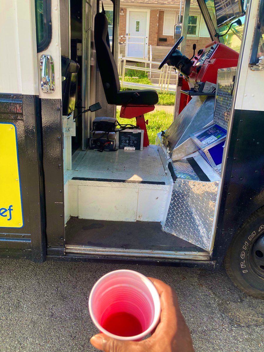 MmmmmmMeth's tweet photo. Restaurant ✅
Mold Remediation ✅
Food Truck ✅
Carpentry Licensing (Uploading)
There are multiple ways to✅ a bag 💰and God put me on a mission to teach my children and other youth how to get it.
#BlackAmerican #WestsideChicago #MultipleHats https://t.co/f50jGqRyfK