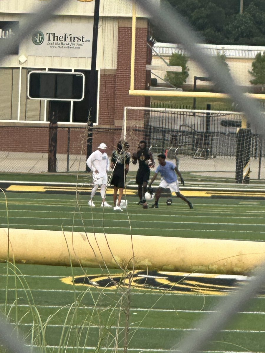 The Best! Can’t hide the gift thank you WD!QB parents appreciate you!