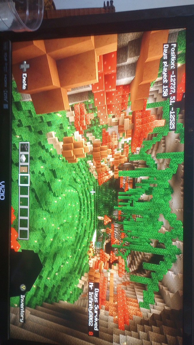 DefconYT's tweet image. Building a mushroom cavern lemme know your thoughts on what to add