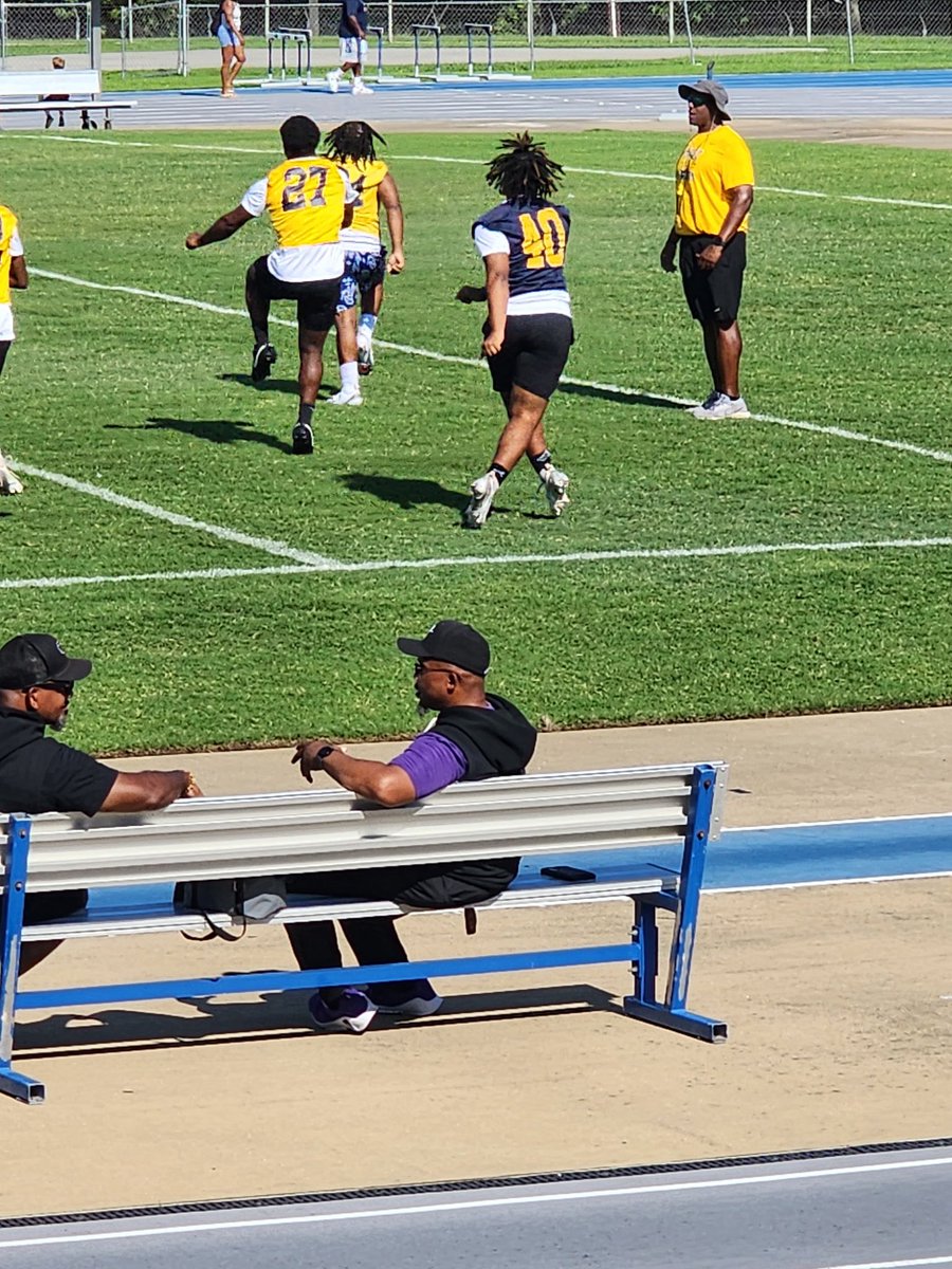 Brandon Roseboro C/O 26 ATH (@yunokingzz) on Twitter photo Had a great day at NC A&T camp! Blessed for the opportunity to compete, learn, and showcase my skills. Locked in for the season.<a href="/coachpoohward/">James Pooh Ward</a> <a href="/CoachCoard/">Courtney Coard</a> <a href="/CoachShawnGibbs/">Shawn Gibbs</a> <a href="/whelms21/">Will Helms</a> <a href="/Greg_Mcghee2/">Coach Mcghee</a> <a href="/PrepRedzoneNC/">Prep Redzone North Carolina</a> Had a great day at NC A&T camp! Blessed for the opportunity to compete, learn, and showcase my skills. Locked in for the season.<a href="/coachpoohward/">James Pooh Ward</a> <a href="/CoachCoard/">Courtney Coard</a> <a href="/CoachShawnGibbs/">Shawn Gibbs</a> <a href="/whelms21/">Will Helms</a> <a href="/Greg_Mcghee2/">Coach Mcghee</a> <a href="/PrepRedzoneNC/">Prep Redzone North Carolina</a>