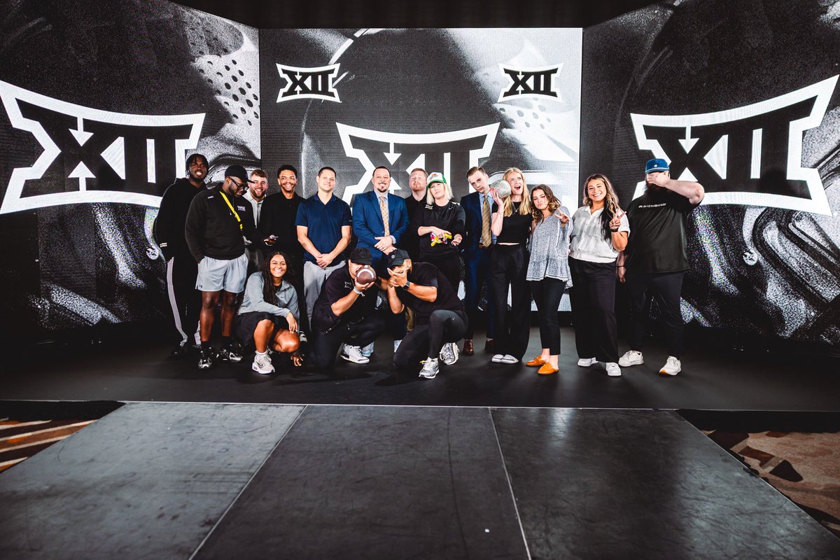 How lucky am I to do what I love alongside some of the best in the business?🥲 Blessed to have worked with these talented creatives to tell the stories of all 16 teams🔥