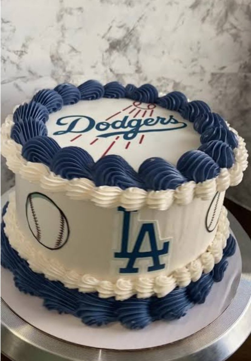 Muchas felicidades amigo, fuerte abrazo y larga vida <a href="/Andre_Patron72/">Patron</a>