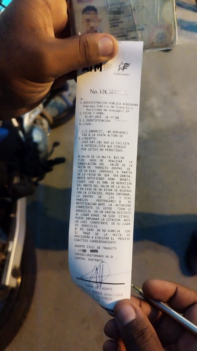 Con el objetivo de garantizar la seguridad vial de los transeúntes, hemos ejecutado operativos de control ante el uso indebido de los pasos peatonales elevados por parte de motociclistas.

Recordamos que estas estructuras son de uso exclusivo para peatones, y su ocupación por