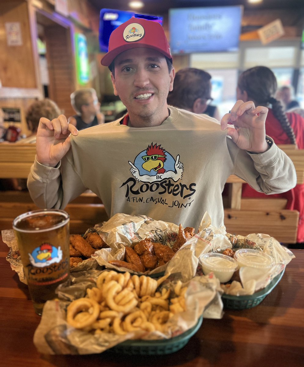 OhioTate's tweet photo. You wear a jersey to your favorite team’s game….why wouldn’t you wear @Roosters gear to your favorite wing spot? https://t.co/a1oO5DIpgP