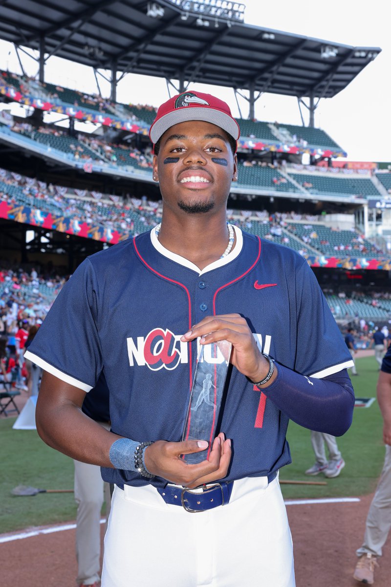 Josue De Paula has often received Yordan Alvarez comps at the plate.

But it was offseason work with a pair of NL All-Stars that helped prime him for 2025.

Now the #Dodgers' No. 1 prospect can call himself Futures Game MVP: atmlb.com/44ZB6Iy