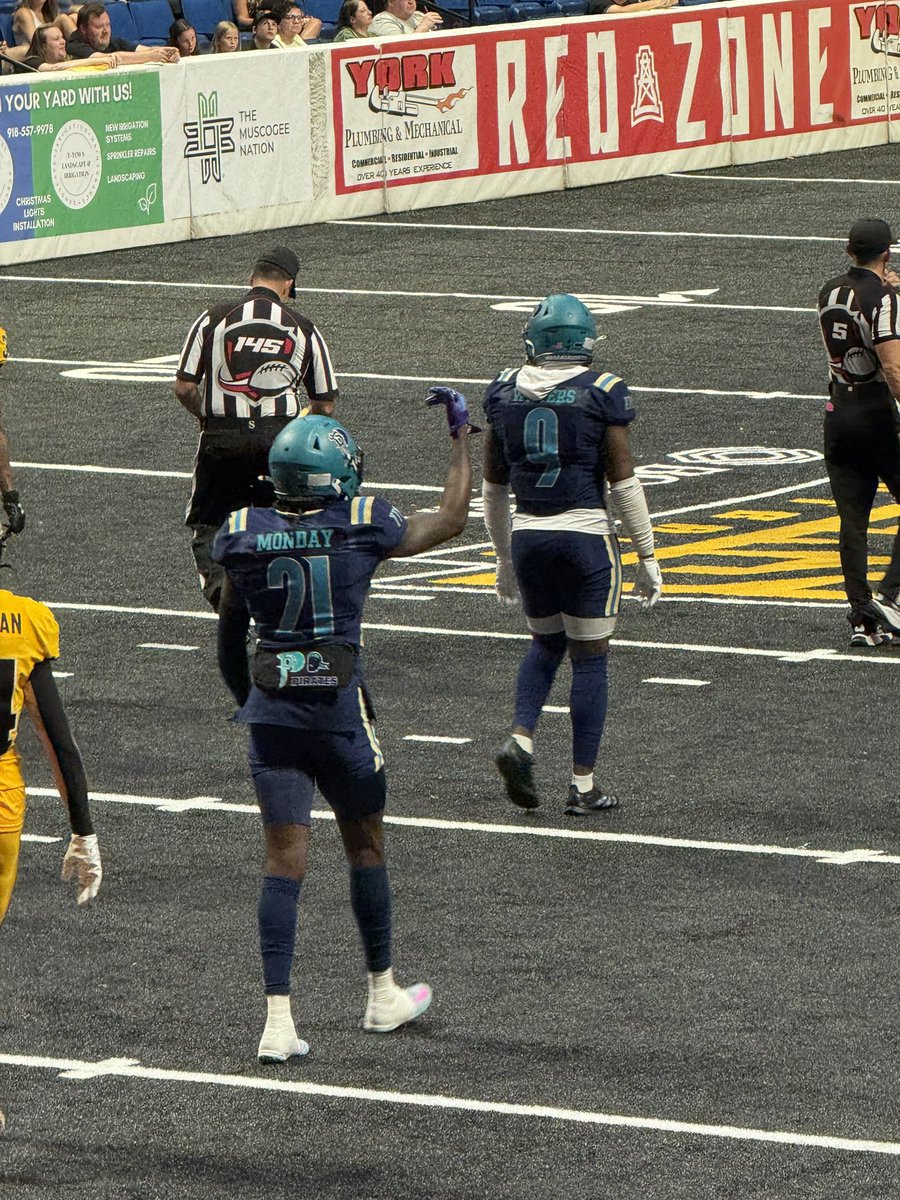 Tay (@taylor_reed3) on Twitter photo Auburn in the IFL! Hi <a href="/SmokeMonday/">smoke monday</a>! Auburn in the IFL! Hi <a href="/SmokeMonday/">smoke monday</a>!